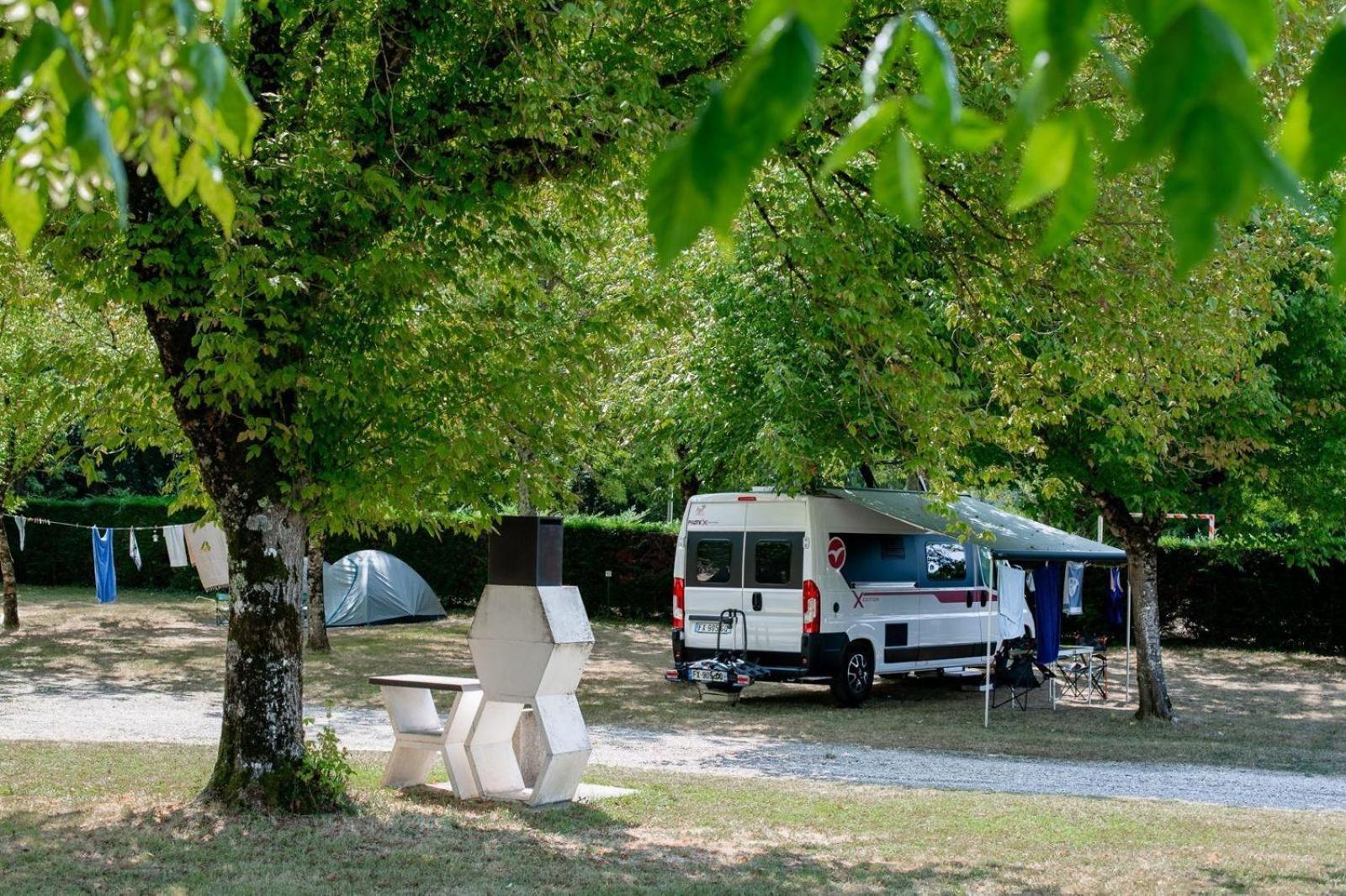 Camping Onlycamp L'Argente Condom Ngoại thất bức ảnh